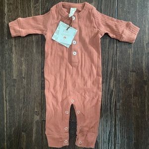 Kate Quinn NWT henley